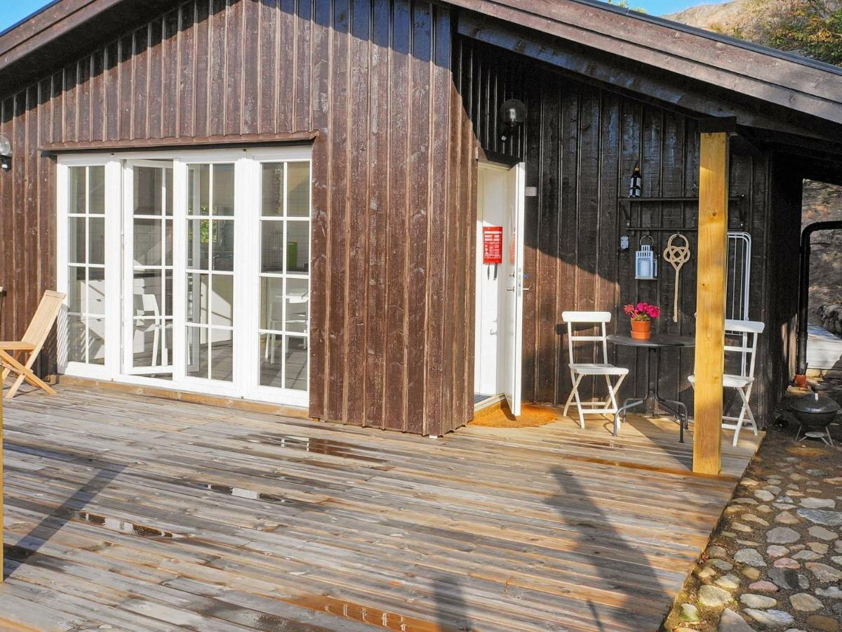 4 Person Holiday Home In Sk Rhamn Skärhamn Exterior foto
